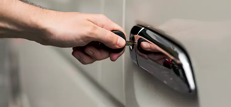 Why Choose Our Auto Locksmith Team in Sheboygan, WI?